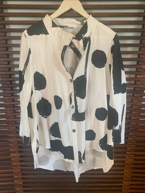 NAYA Women's Black & White Polka Dot Button-Front Top